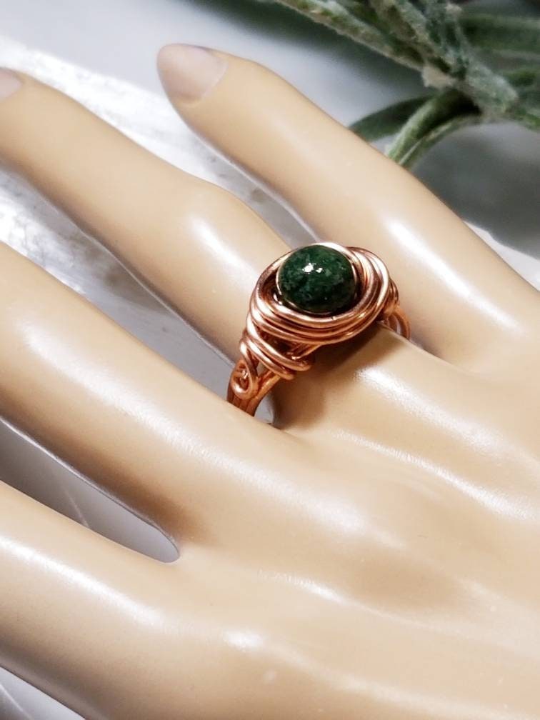 Green Jade Celtic Meditation Ring