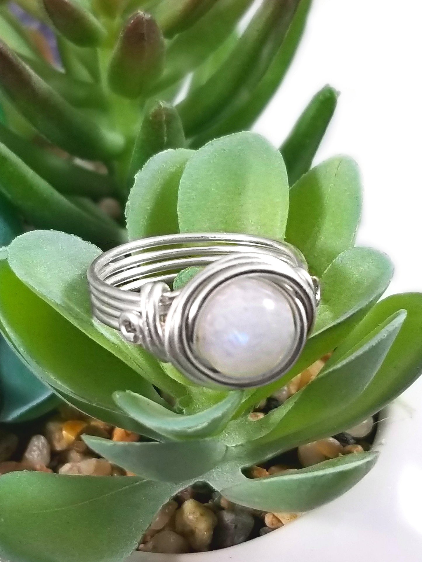 Blue Flashy Moonstone Celtic Meditation Ring