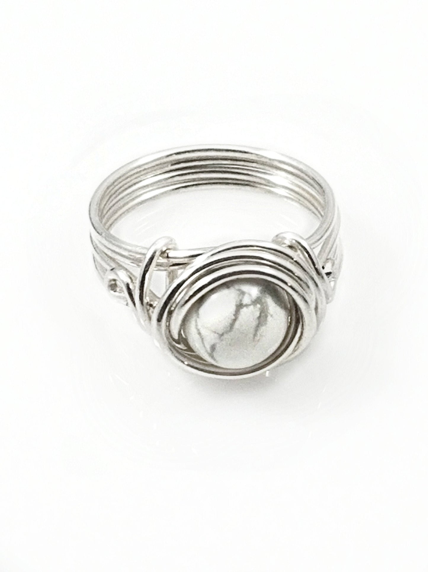 Howlite Gemstone Celtic Mediation Ring