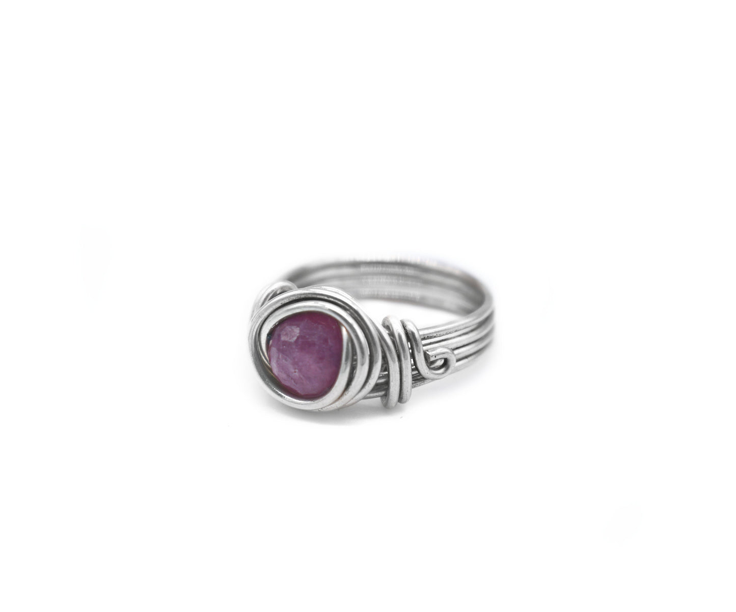 Faceted Ruby Red Celtic Meditation Ring