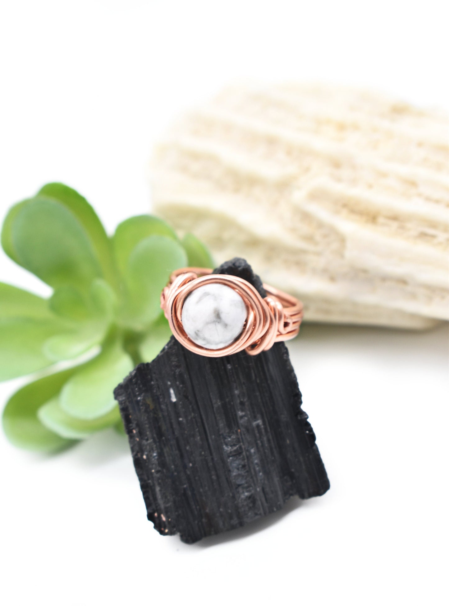 Howlite Gemstone Celtic Mediation Ring