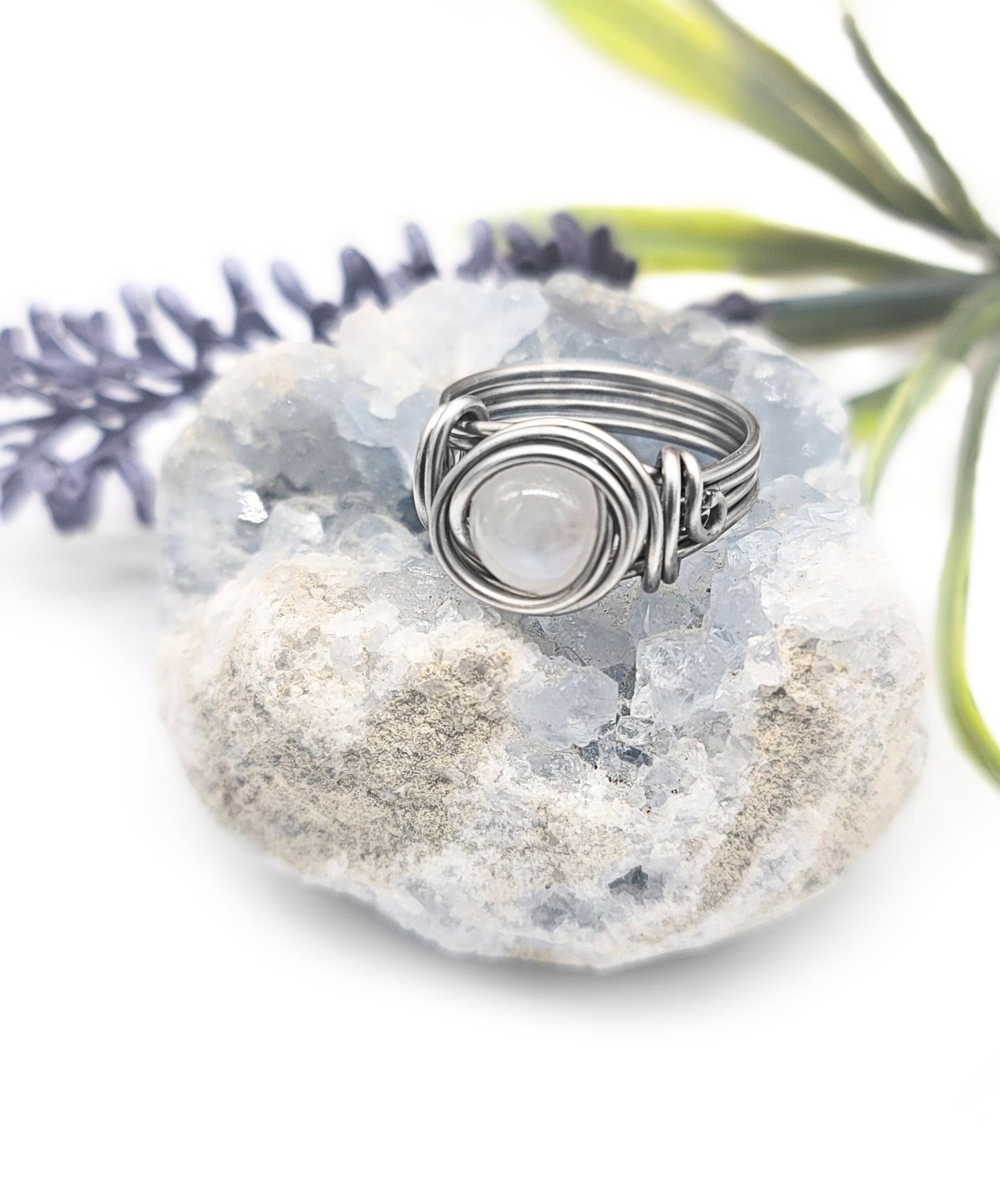 Blue Flashy Moonstone Celtic Meditation Ring