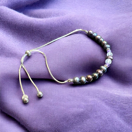 Elegant Black Pearl and Amethyst Adjustable Bracelet