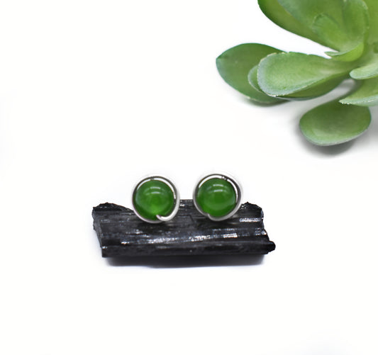 🌿 Jade Studs 6mm-Grounding, Prosperity and Emotional Balance🌿