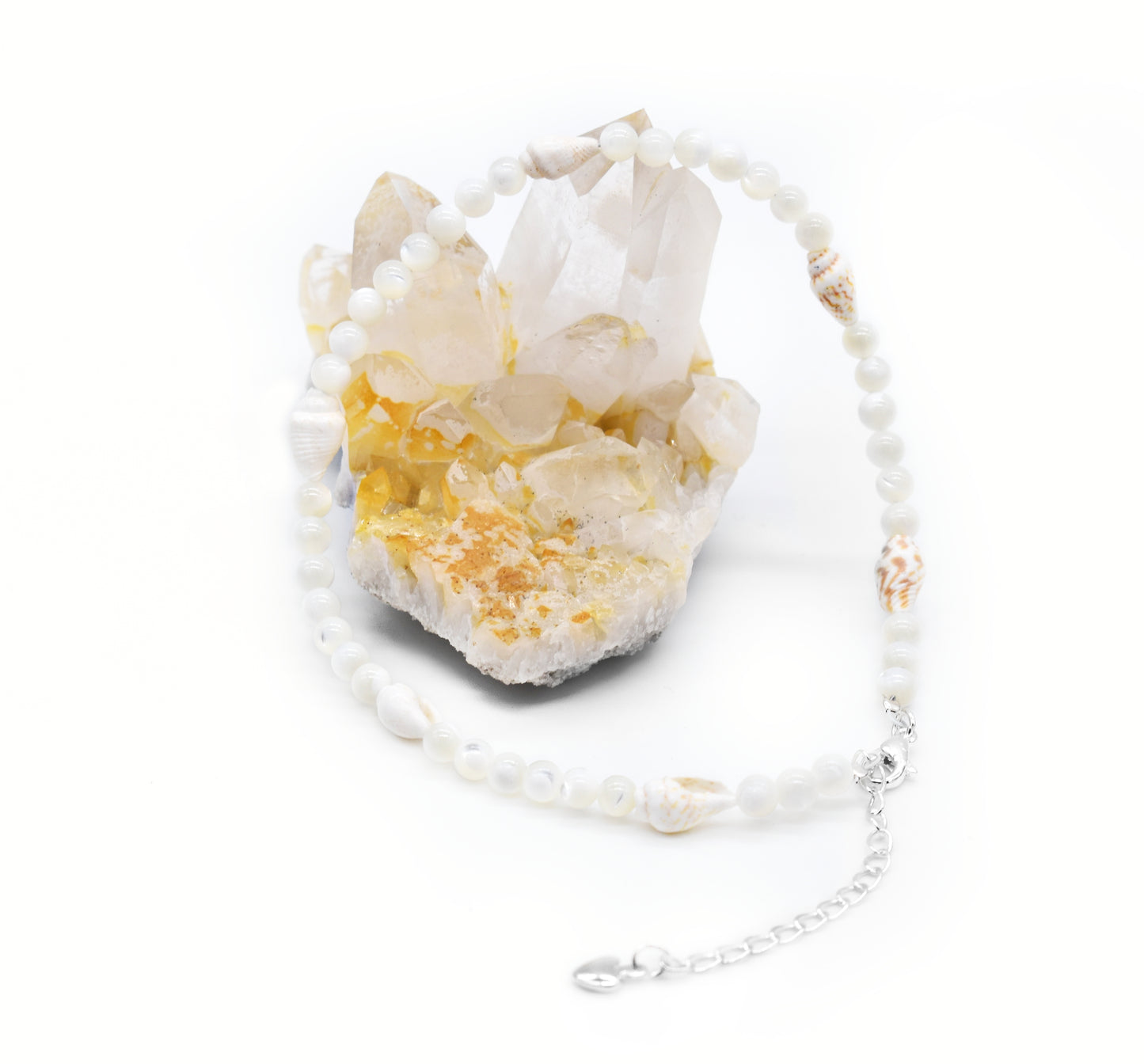 Healing Pearl & Sea Shell Ankle Bracelet – Ocean Calm, Feminine Energy and Flow 🌞