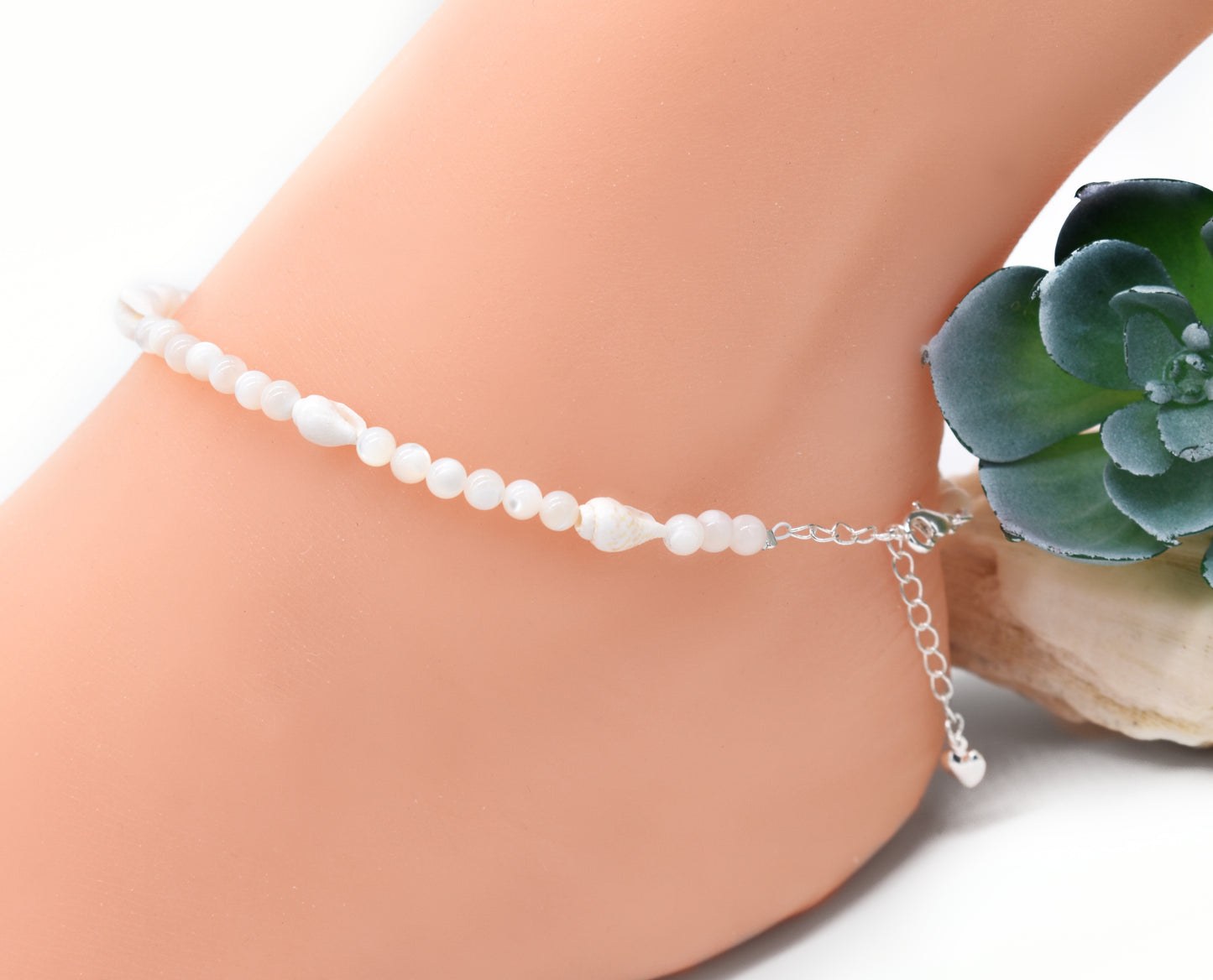 Healing Pearl & Sea Shell Ankle Bracelet – Ocean Calm, Feminine Energy and Flow 🌞