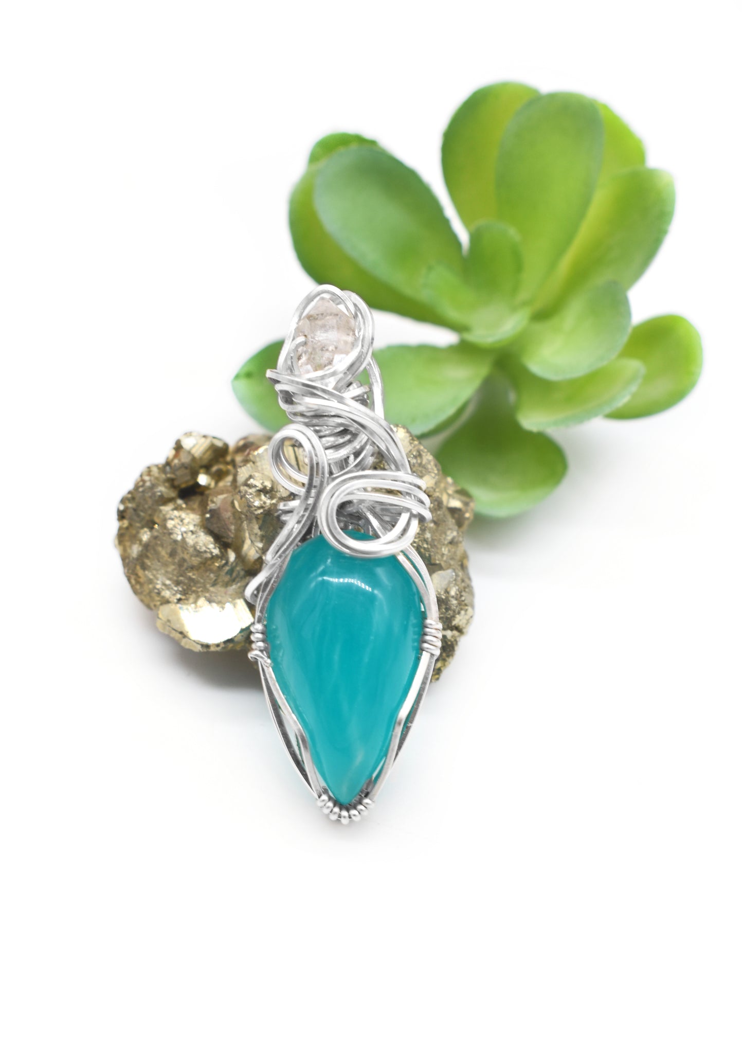 Amazonite and Herkimer Diamond Queen of Hearts Pendant Necklace✨