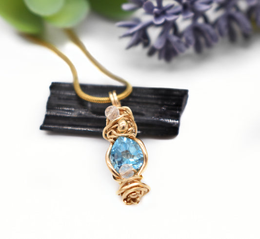 Wire-Wrapped Lantern Pendant – 14k Gold Filled with Faceted Quartz Accents
