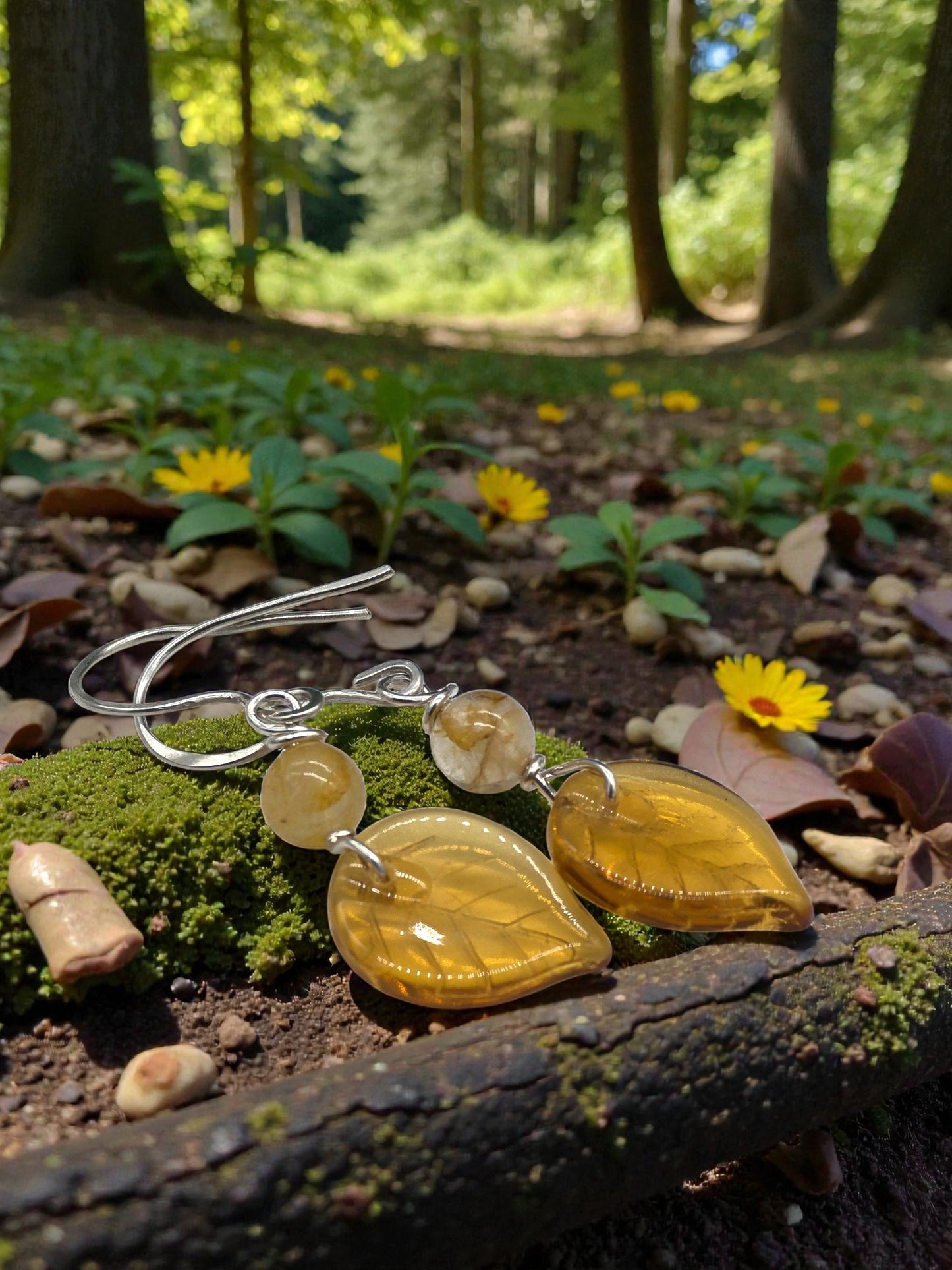 Enchanted Leaf Dangle Earrings✨🍂