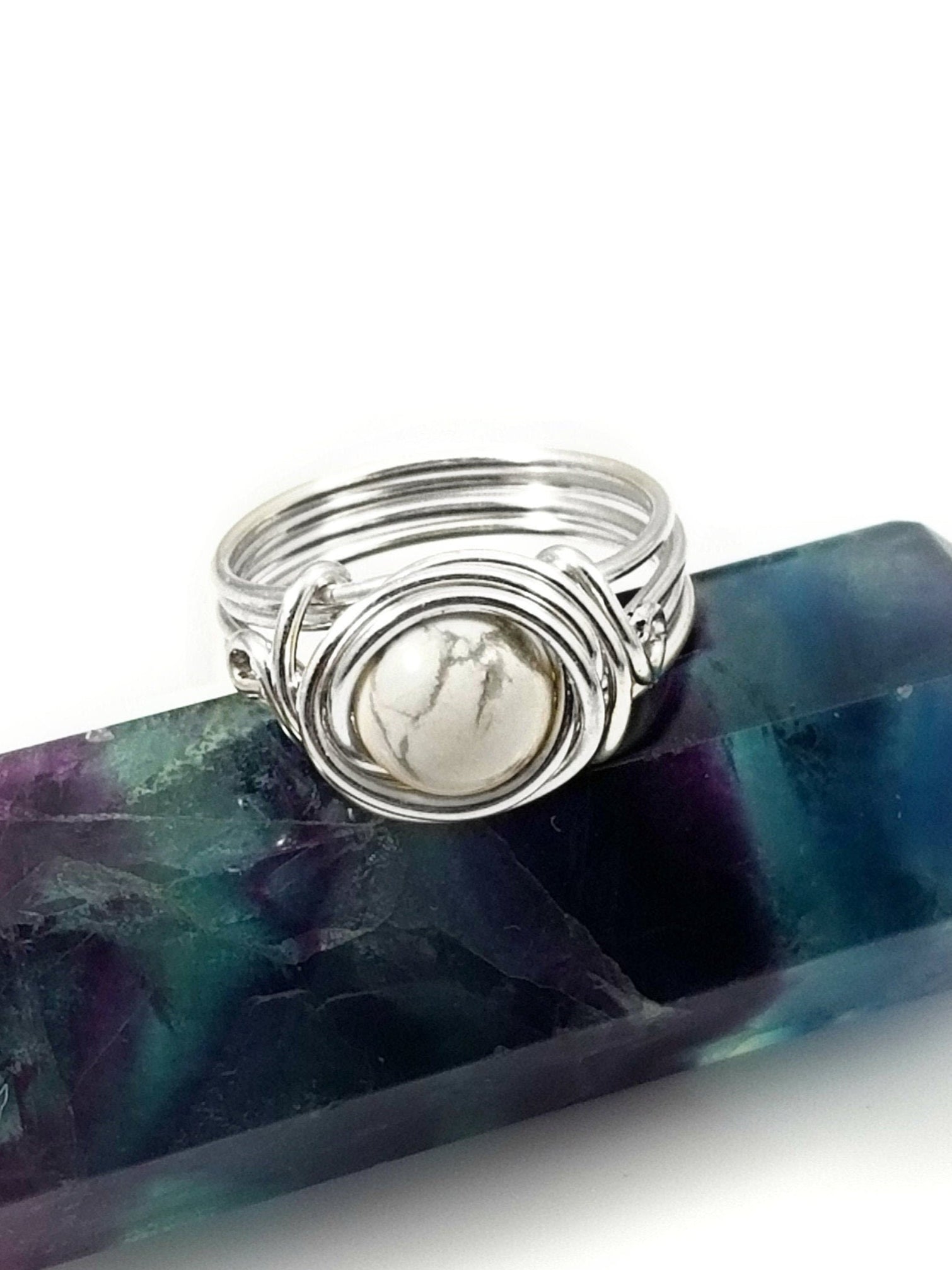 White and Grey Howlite Celtic Meditation Ring