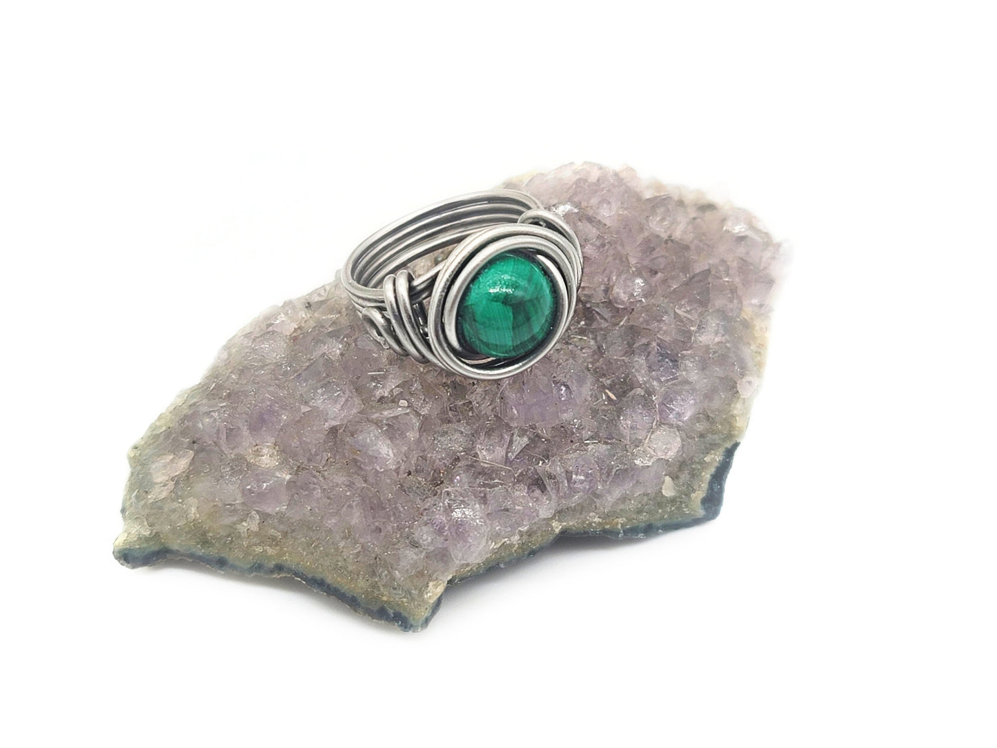 Malachite Gemstone Celtic Meditation Ring