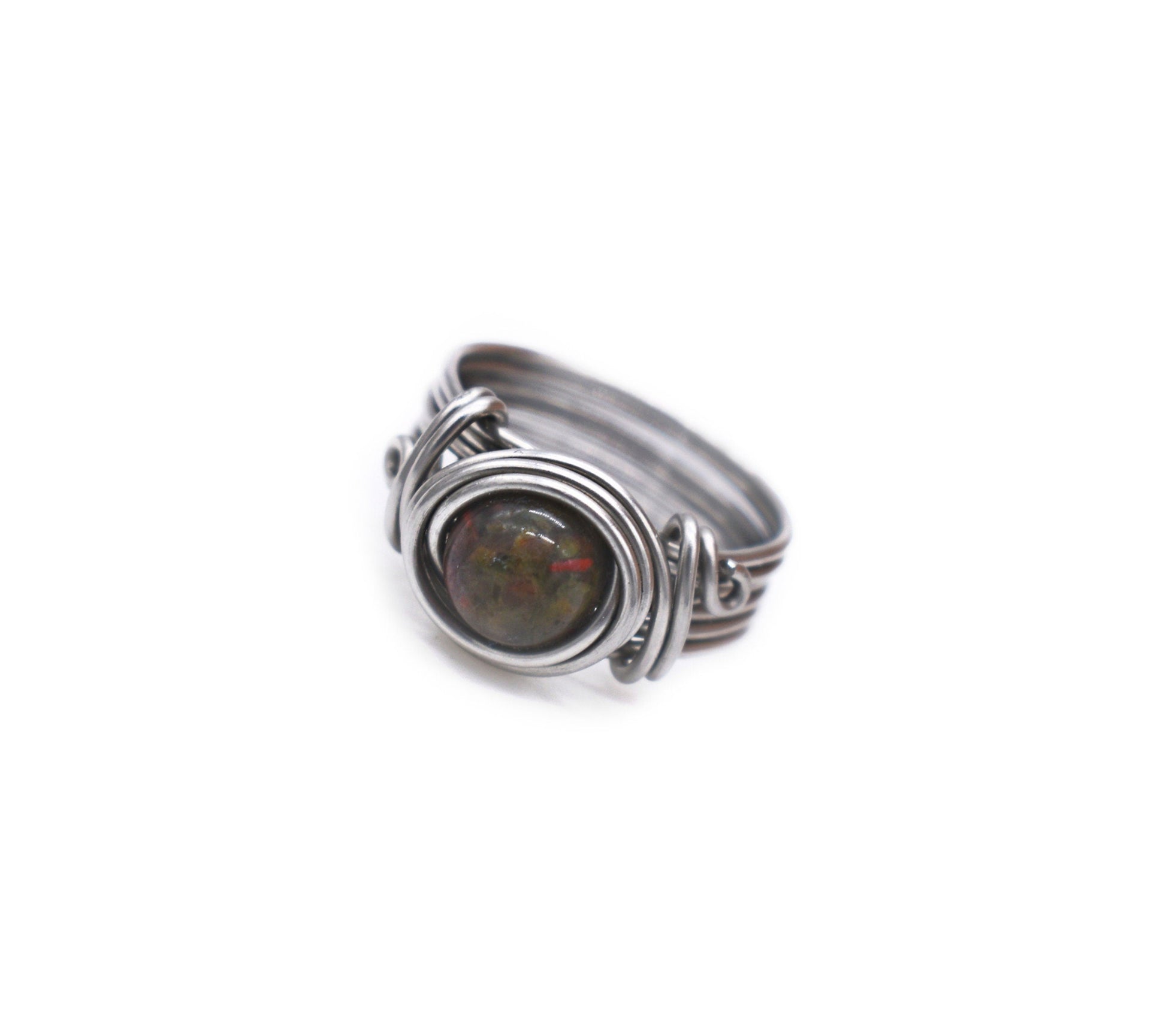 Dragons Blood Celtic Meditation Ring