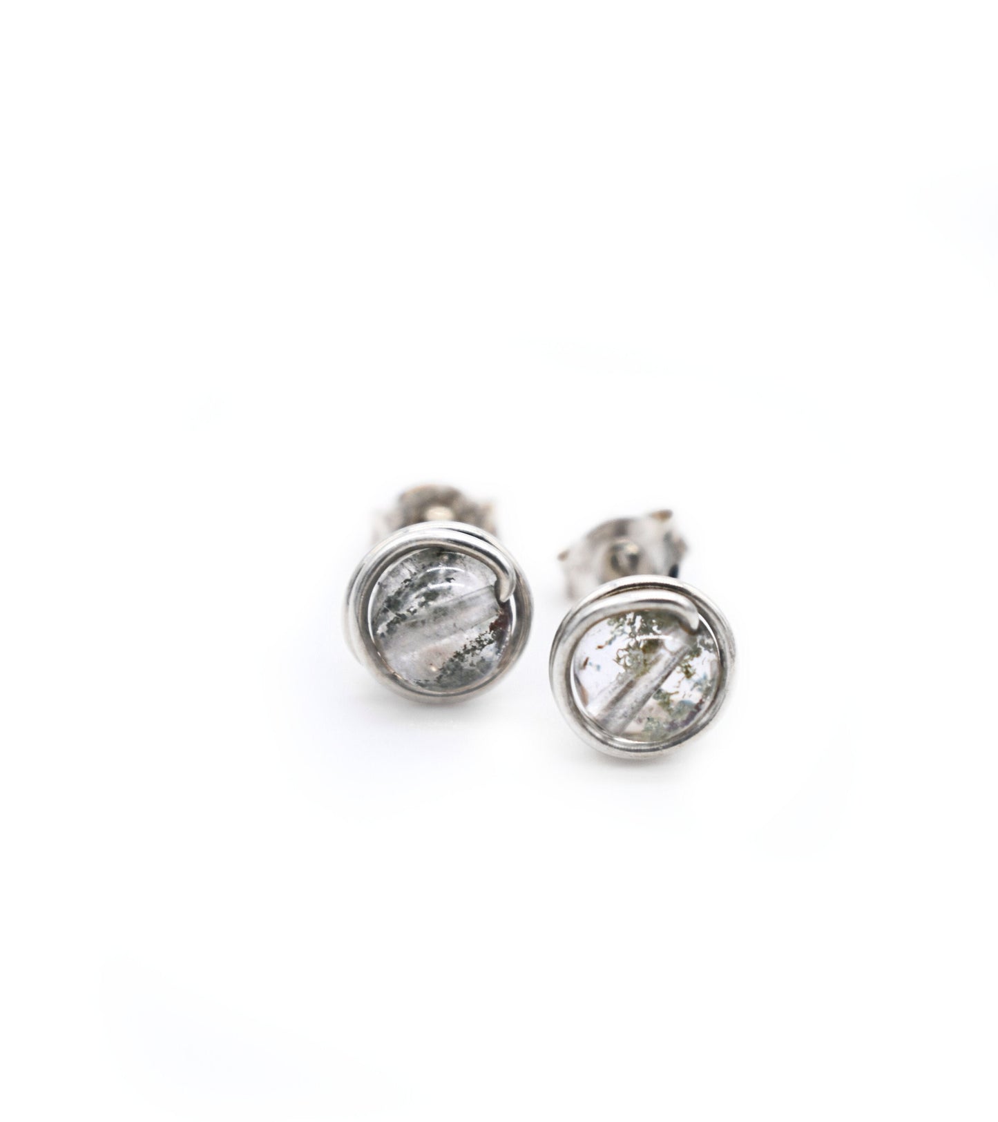 Phantom Quartz/Garden Quartz 6mm Studs