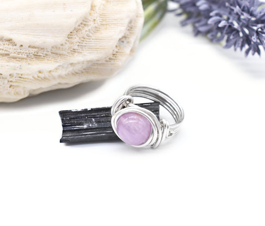 Pink Kunzite Celtic Meditation Ring