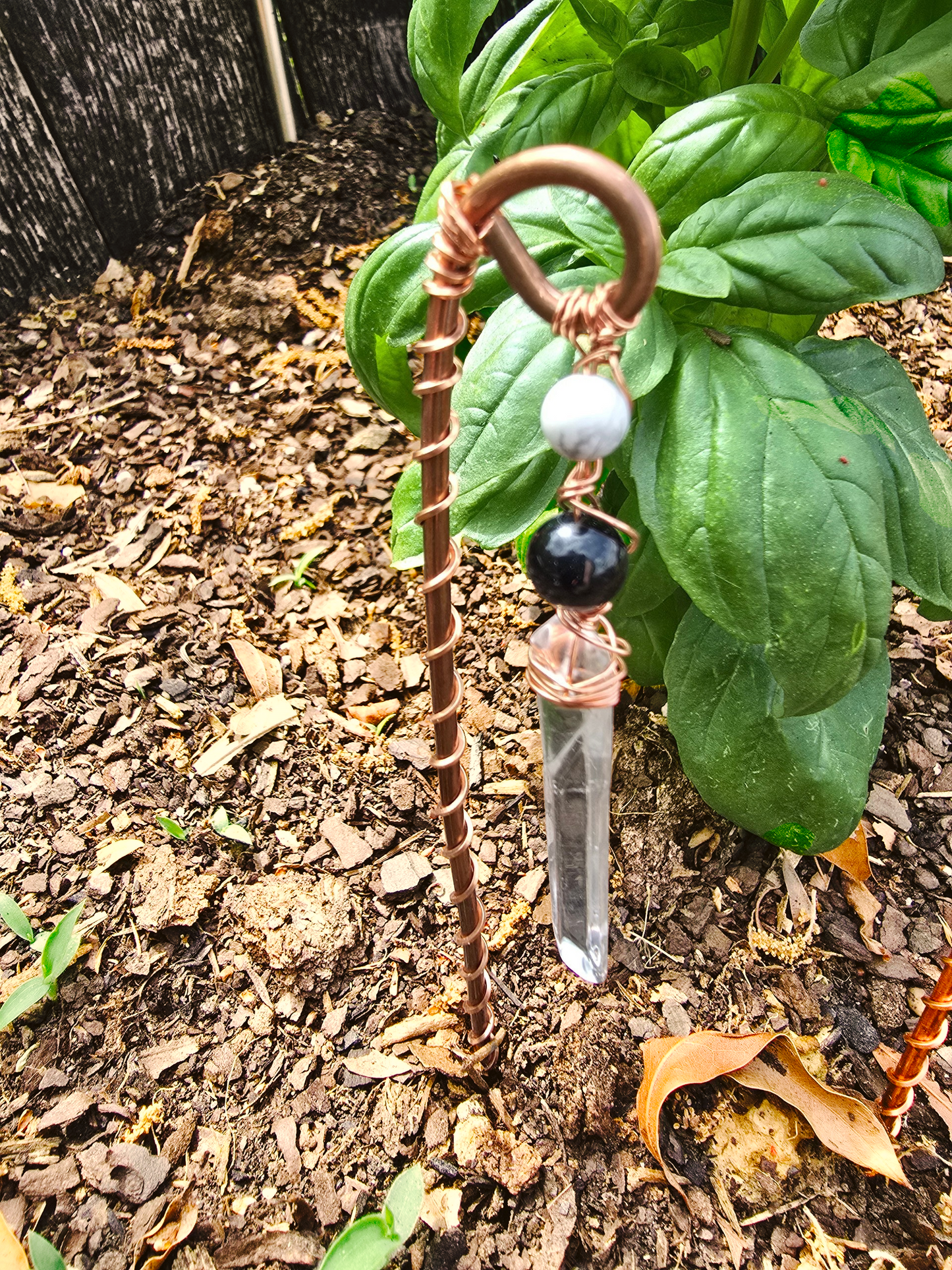 🌿 Quartz Crystal Electro Culture Copper Plant Rod